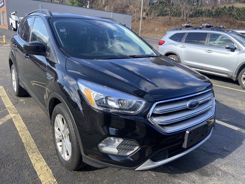 Used 2018 Ford Escape SE image 5