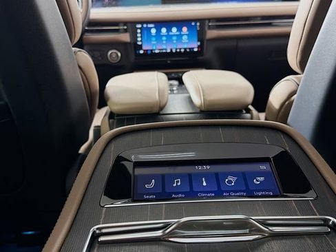 New 2026 Lincoln Navigator Black Label AWD/4WD image 29