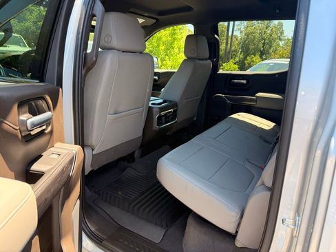 Used 2020 Chevrolet Silverado 1500 LTZ w/ LTZ Plus Package AWD/4WD image 19
