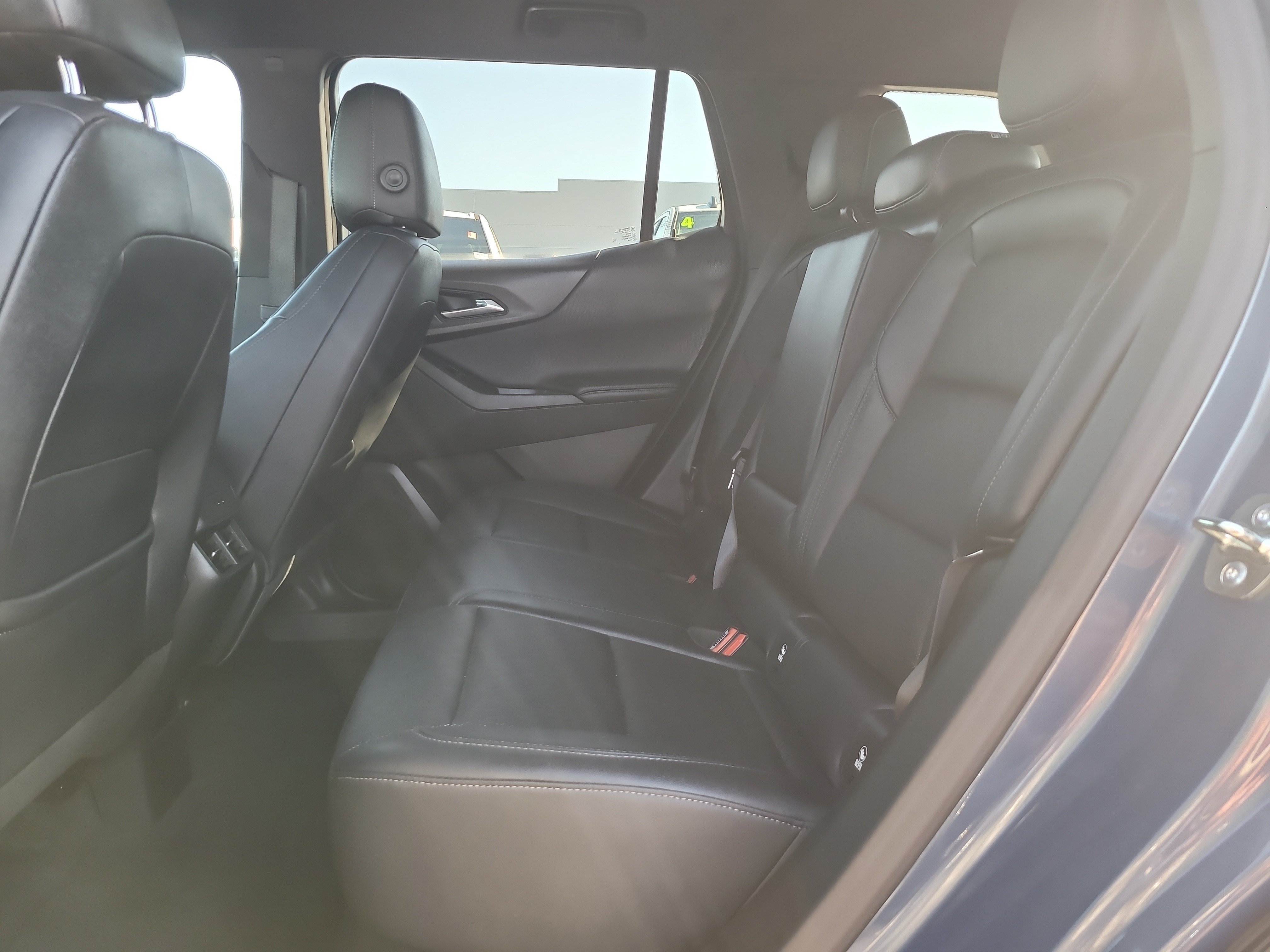 Used 2026 Chevrolet Equinox LT w/ Convenience Package II FWD image 11