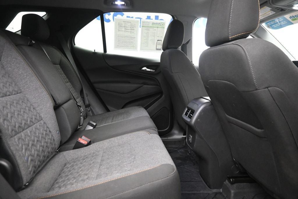 Used 2024 Chevrolet Equinox LT w/ LPO, Floor Liner Package AWD/4WD image 10