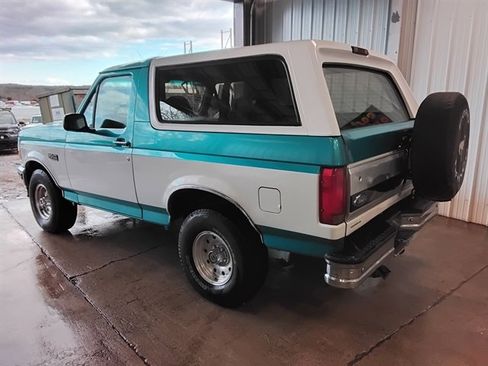 Used 1995 Ford Bronco XLT image 5