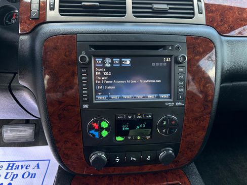 Used 2014 Chevrolet Tahoe LTZ AWD/4WD image 17