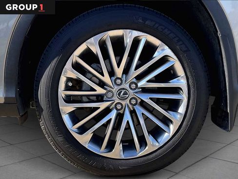 Certified 2022 Lexus RX 350 FWD w/ Luxury Package image 8