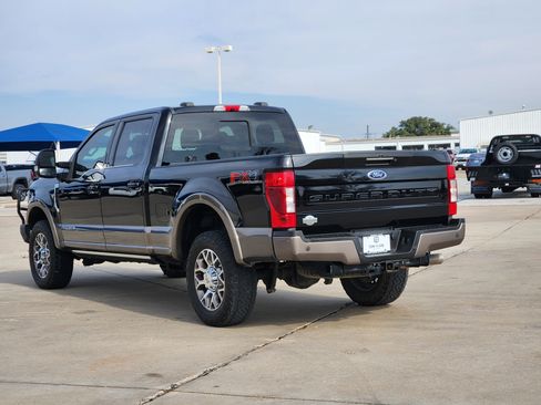 Used 2020 Ford F250 King Ranch w/ FX4 Off-Road Package image 5