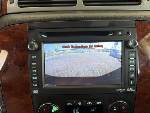Used 2012 Chevrolet Suburban LTZ AWD/4WD image 16