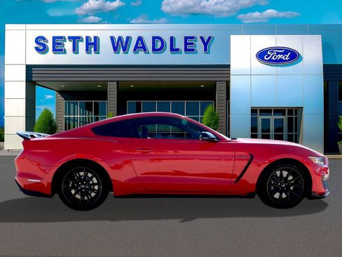 Certified 2020 Ford Mustang Shelby GT350 w/ Technology Package image 2