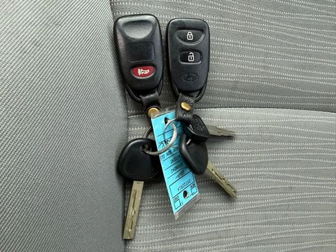 Used 2015 Hyundai Accent GLS image 23