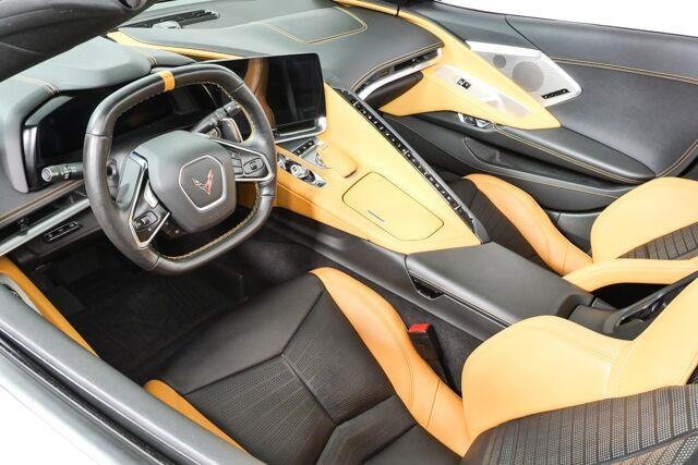 Used 2022 Chevrolet Corvette Stingray Preferred Conv w/ Z51 Performance Package RWD image 27