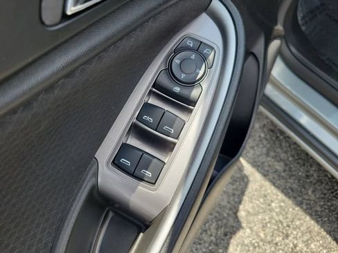 Used 2024 Chevrolet Malibu LT FWD image 23