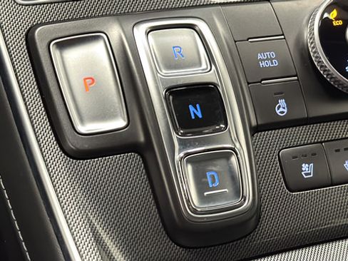 Used 2023 Hyundai Santa Fe Limited AWD/4WD image 19