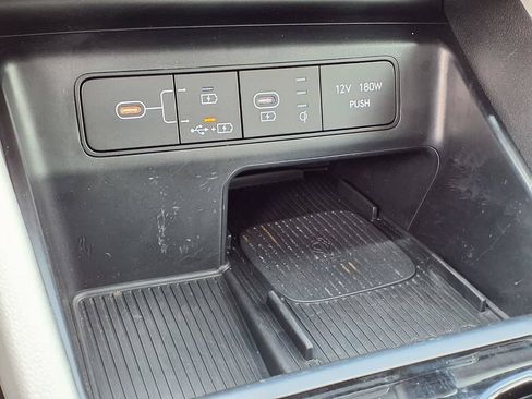 Used 2025 Hyundai Tucson SEL FWD image 33