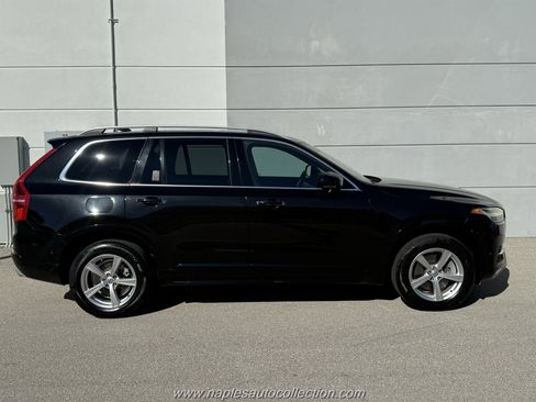 Used 2017 Volvo XC90 T5 Momentum w/ Vision Package image 8