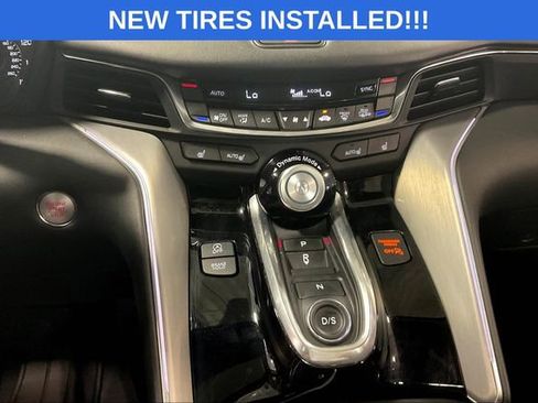 Used 2022 Acura TLX w/ Technology Package image 32
