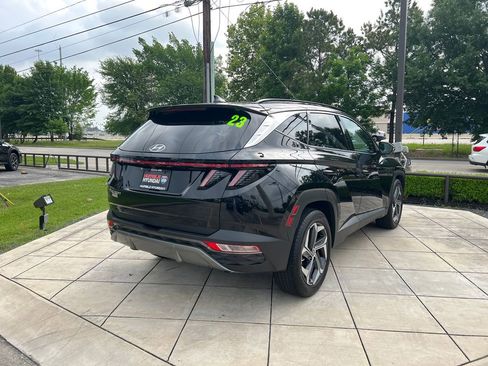 Certified 2023 Hyundai Tucson Limited FWD image 11