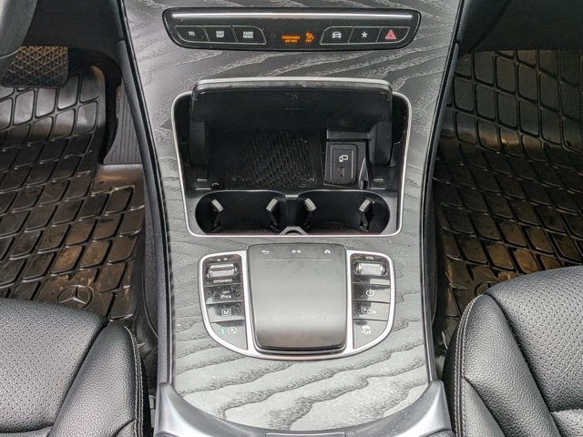Used 2021 Mercedes-Benz GLC 300 image 21