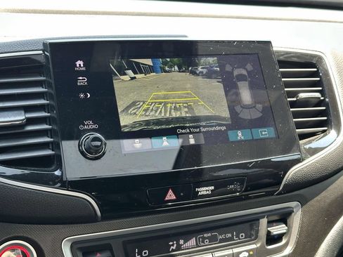 Certified 2023 Honda Passport TrailSport image 26