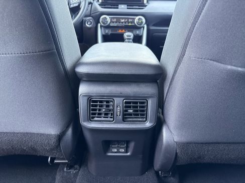 Used 2024 Toyota RAV4 XLE FWD image 18