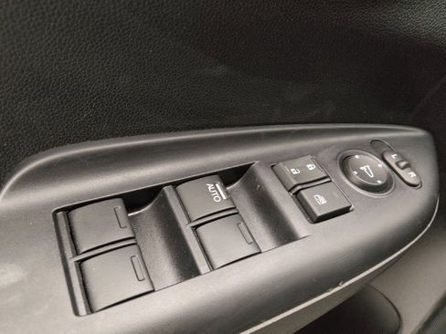 Used 2019 Honda Fit EX image 27