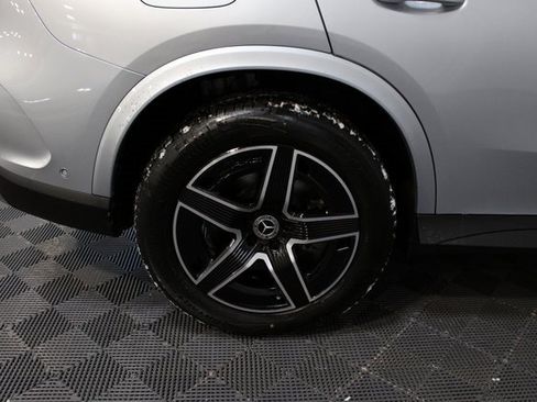 New 2025 Mercedes-Benz GLC 350e 4MATIC image 10