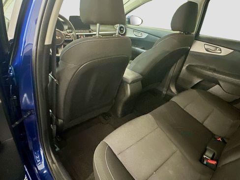 Used 2024 Kia Forte LXS FWD image 27