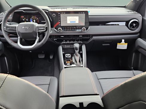 New 2026 Chevrolet Colorado Z71 w/ Technology Package image 9