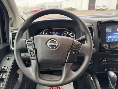 Used 2023 Nissan Frontier SV w/ Technology Package image 15