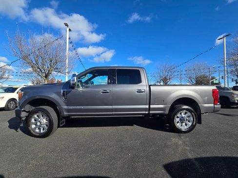 Used 2021 Ford F350 Platinum image 7