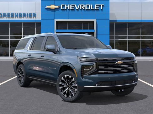 New 2026 Chevrolet Suburban High Country AWD/4WD image 7