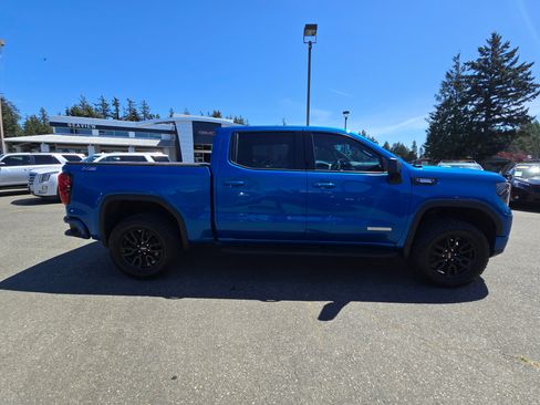 Used 2022 GMC Sierra 1500 Elevation AWD/4WD image 8