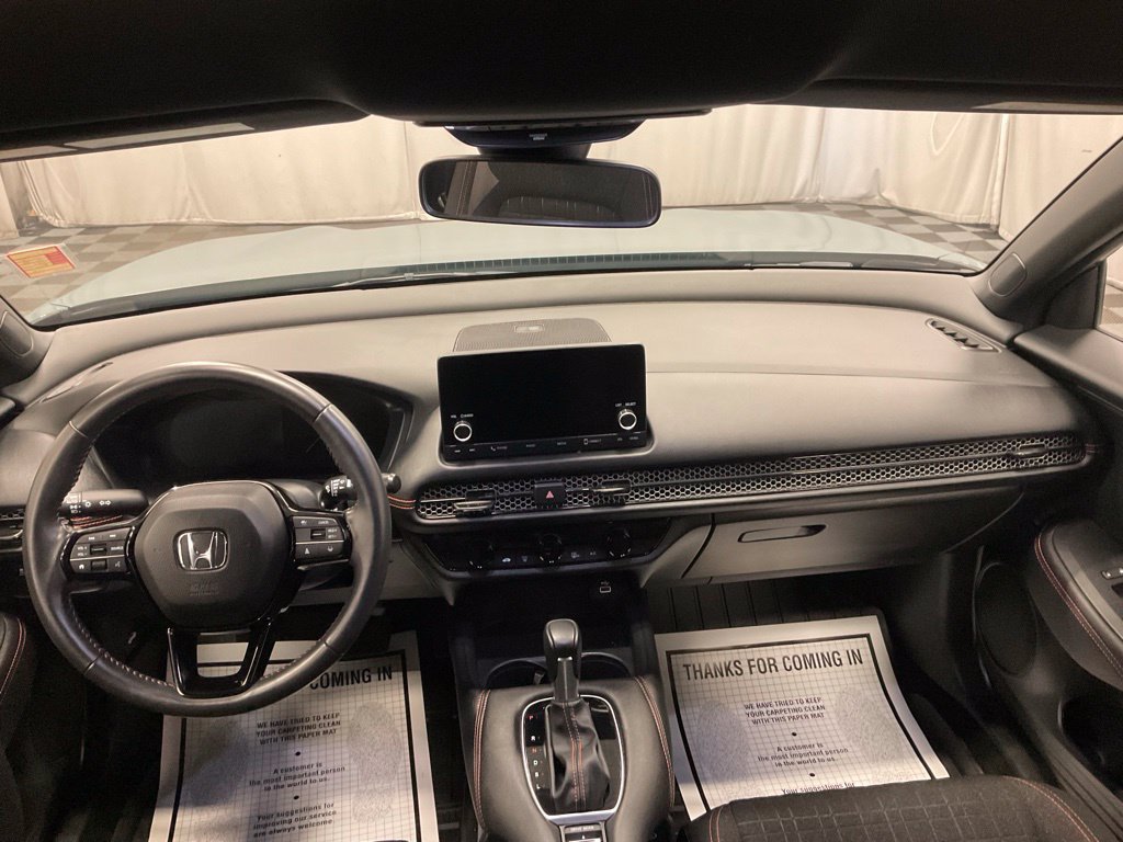 Used 2025 Honda HR-V Sport image 27