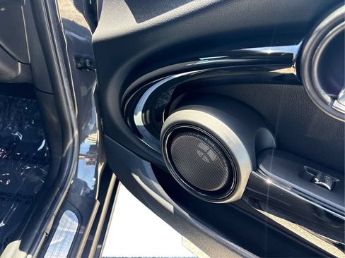Used 2019 MINI Cooper S w/ Premium Package FWD image 39
