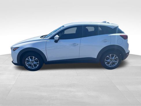Used 2017 MAZDA CX-3 Sport FWD image 2