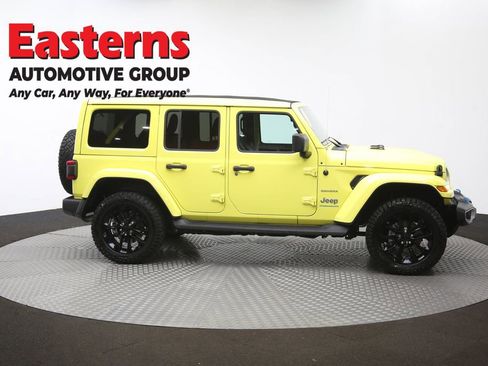 Used 2023 Jeep Wrangler Unlimited Sahara w/ Cold Weather Group image 42