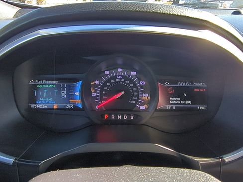 Used 2019 Ford Edge ST w/ Convenience Package image 21