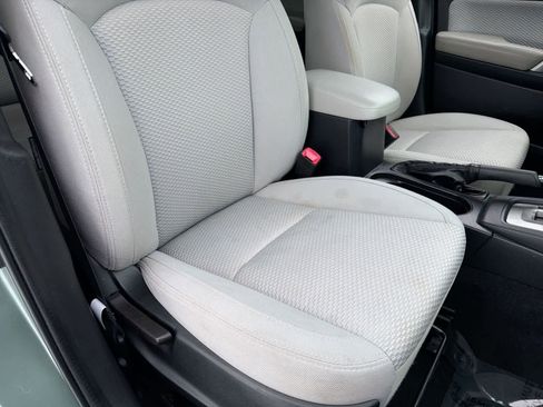 Used 2018 Subaru Forester 2.5i Premium image 23