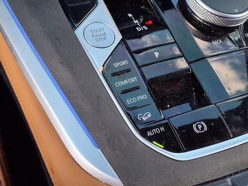 Used 2026 BMW X5 xDrive40i w/ M Sport Package image 20