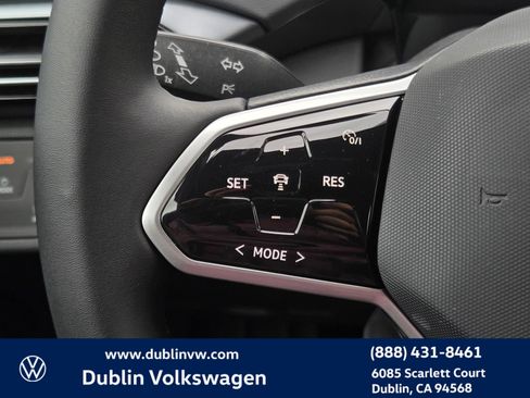 Certified 2023 Volkswagen ID.4 Pro RWD image 19