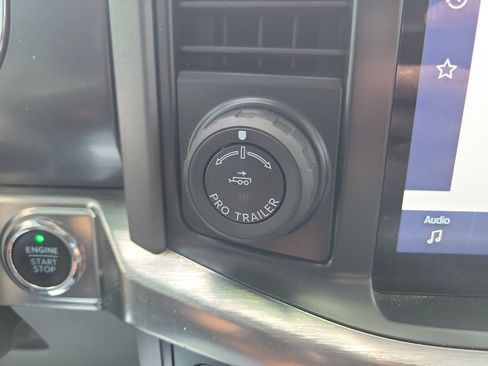 Used 2021 Ford F150 Lariat w/ Equipment Group 502A High AWD/4WD image 35