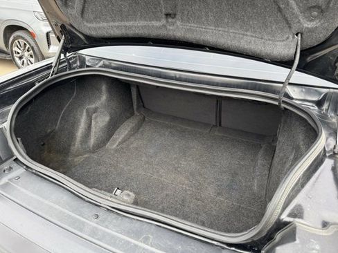 Used 2019 Dodge Challenger R/T w/ Blacktop Package image 28