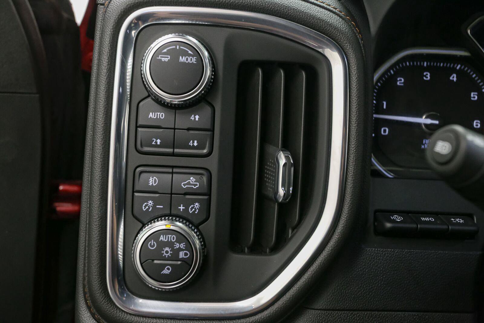 Used 2022 GMC Sierra 1500 AT4 w/ AT4 Premium Package AWD/4WD image 40