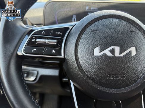 Certified 2025 Kia Seltos S FWD image 25