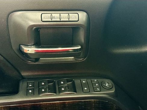 Used 2015 GMC Sierra 1500 Denali image 19
