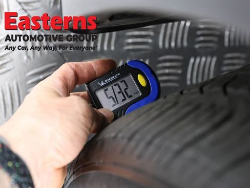 Used 2020 Tesla Model Y Long Range image 23