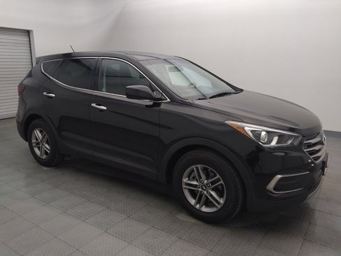 Used 2018 Hyundai Santa Fe Sport image 11