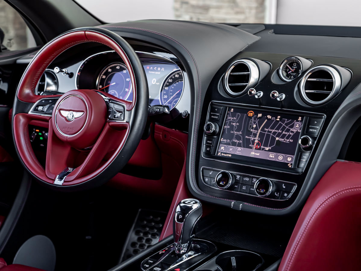 Used 2020 Bentley Bentayga Speed AWD/4WD image 45