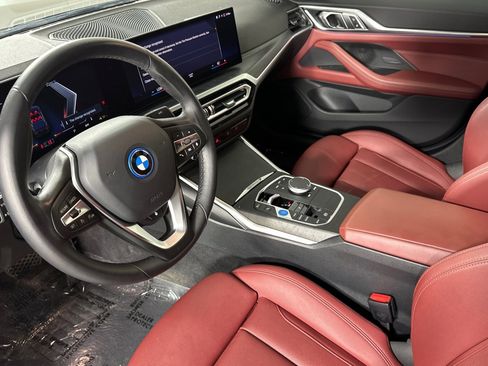 Used 2023 BMW i4 eDrive35 w/ Premium Package RWD image 9