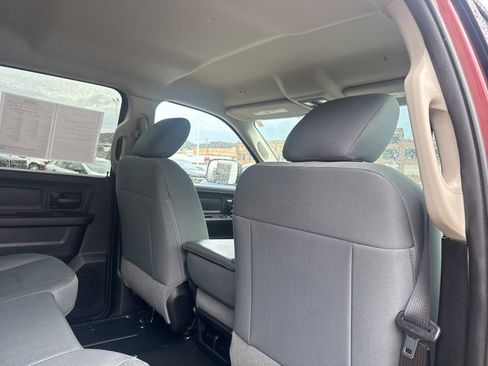 Used 2017 RAM 2500 Tradesman w/ Chrome Appearance Group image 15