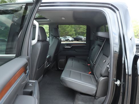 Used 2026 GMC Sierra 2500 Denali w/ Technology Package AWD/4WD image 17