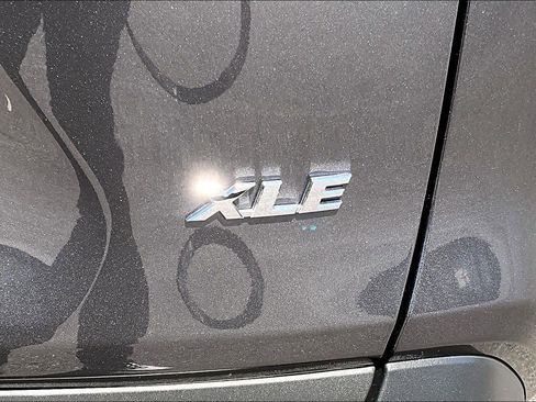 Used 2025 Toyota RAV4 XLE w/ Convenience Package FWD image 10